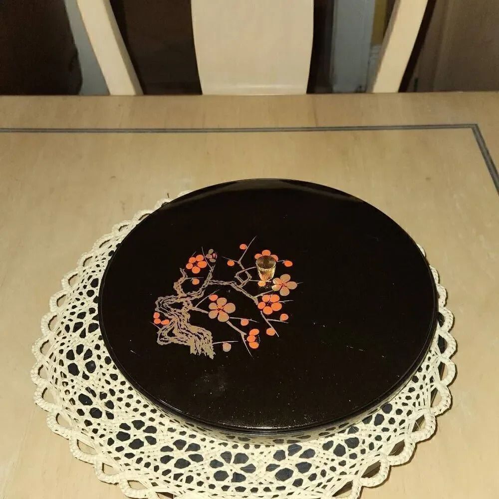 Sold  - Picture 2 of 3